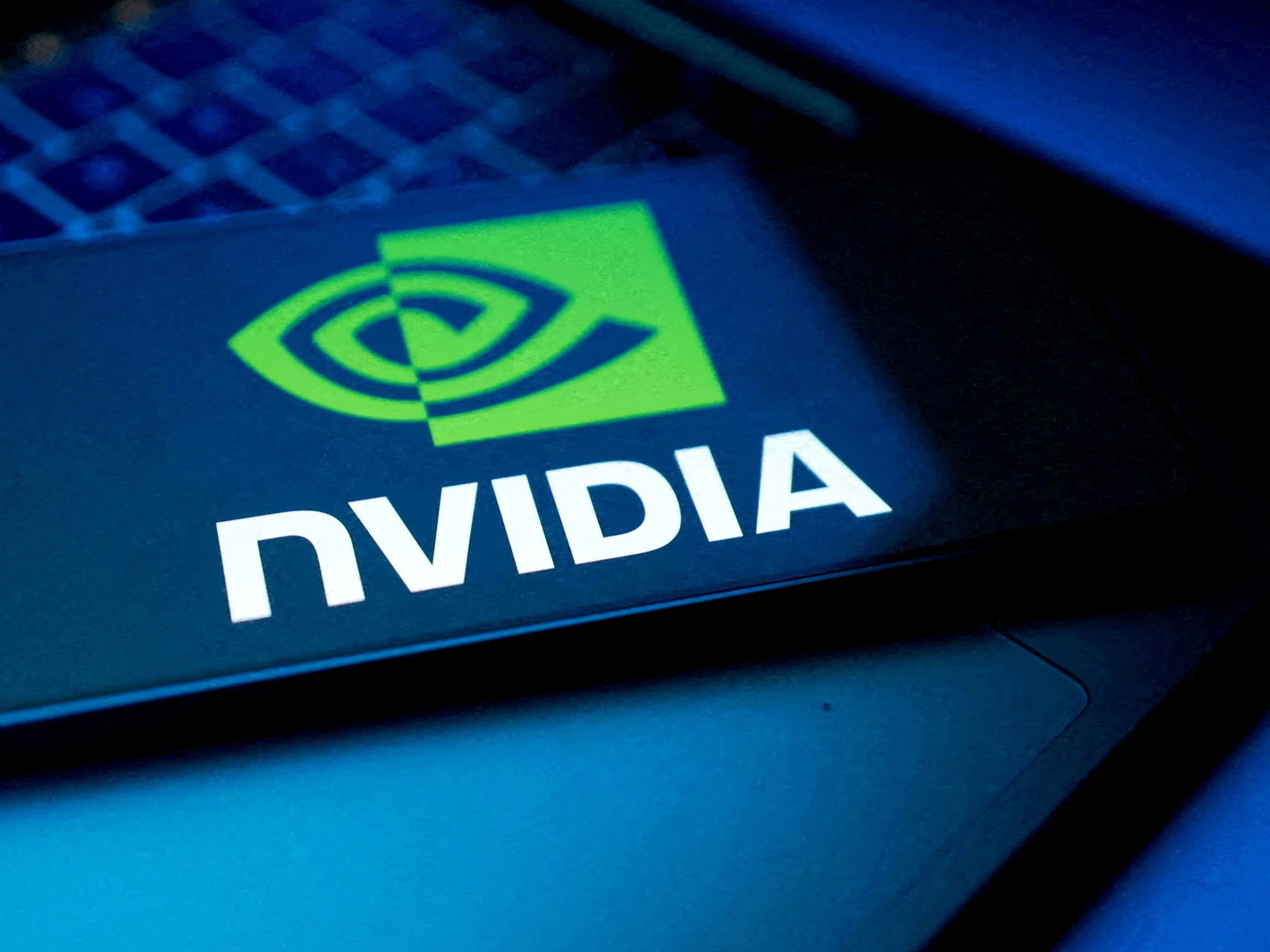 Zvon: noile plăci grafice NVIDIA ar putea apărea anul viitor 2 noile plăci grafice NVIDIA ar putea apărea anul viitor